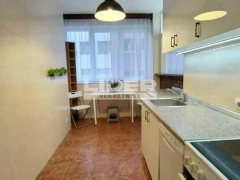 Rent, office space, 53m², Kalenić Pijaca, Vračar Sve Podlokacije - image 2