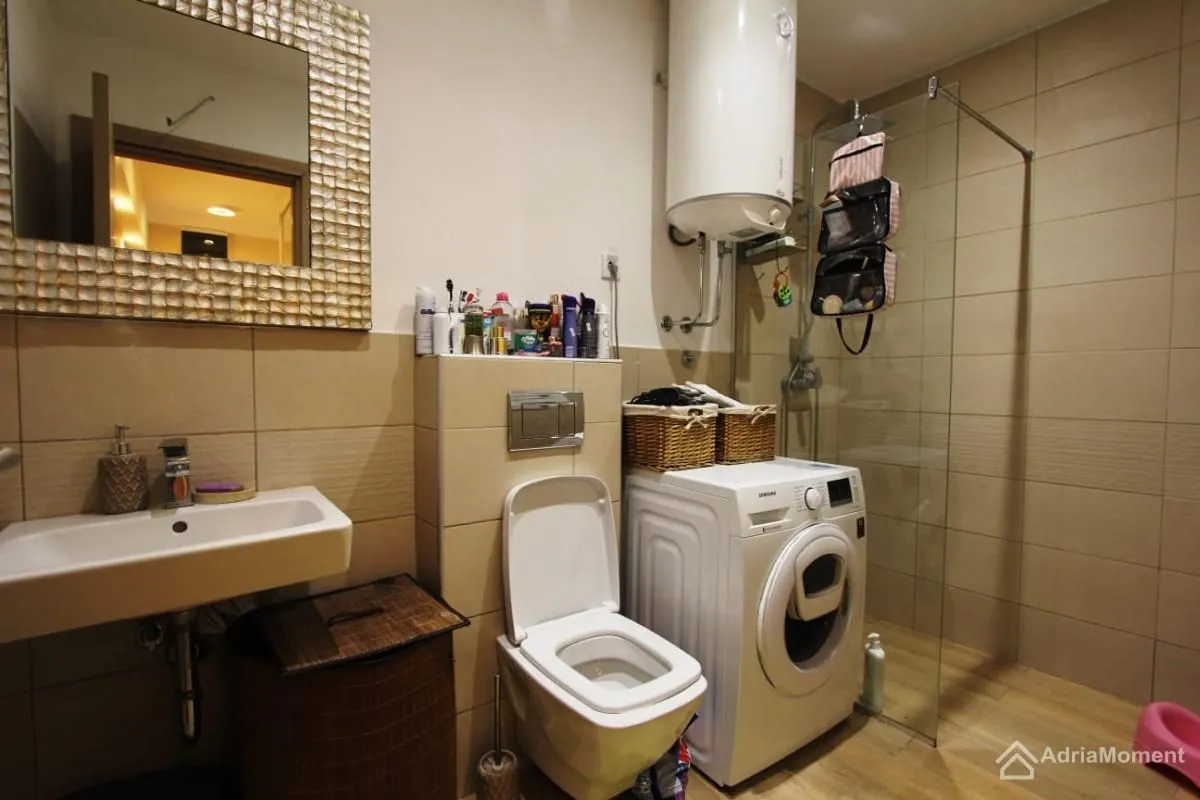 Sale, three bedroom apartment, 88m², Centar, Budva
