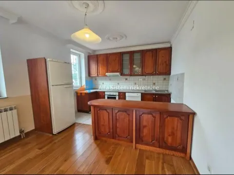 Rent, four bedroom apartment, 120m², Savski Venac, Beograd - image 15