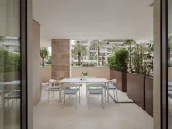 Prodaja, trosoban stan, 200m², Tivat, Crna Gora - image 16