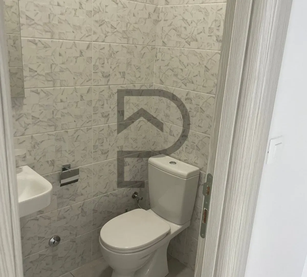 Rent, office space, 48m², Central Point, Podgorica