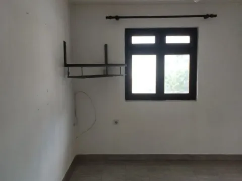 Izdavanje, kuća, 90m², Centar, Kolašin - image 6