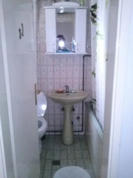 Izdavanje, kuća, 180m², Savski Venac, Beograd