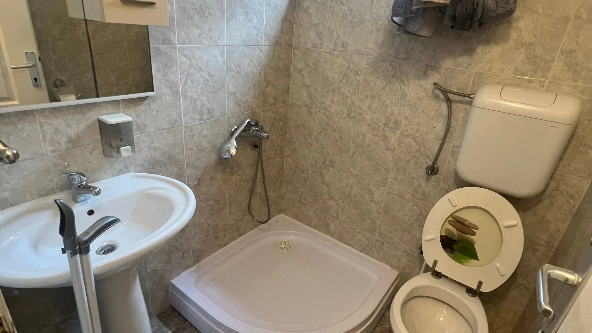 Rent, one bedroom apartment, 35m², Bjeliši, Bar
