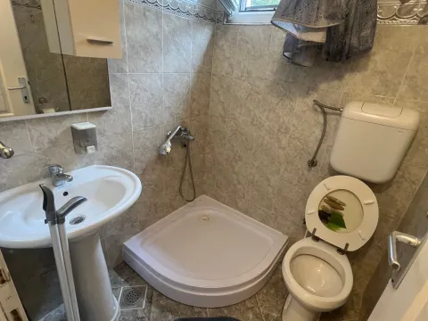 Rent, one bedroom apartment, 35m², Bjeliši, Bar - image 7