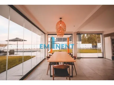 Prodaja, kuća, 200m², Surčin, Beograd - image 8