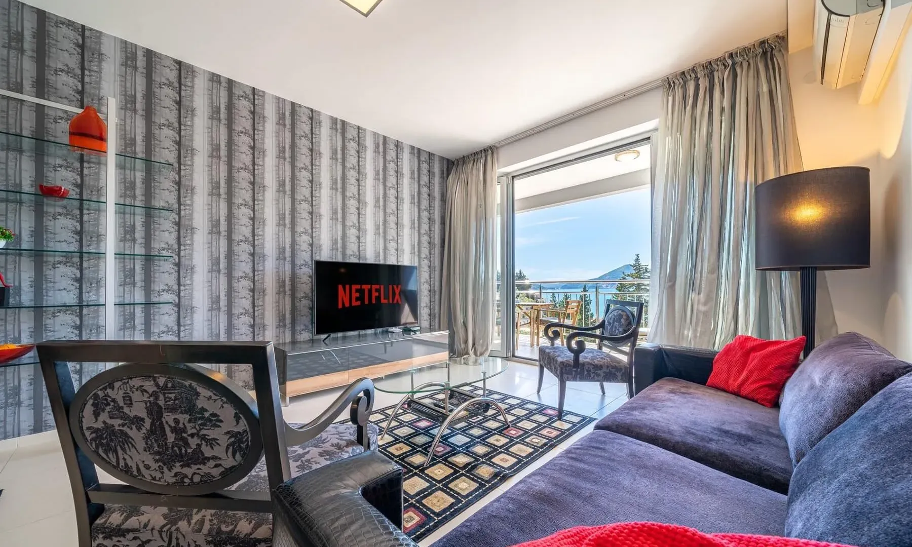 Prodaja, jednosoban stan, 75m², Pržno, Budva