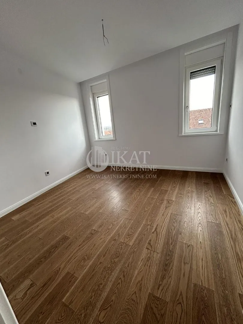 Sale, three bedroom apartment, 71m², Čubura, Beograd