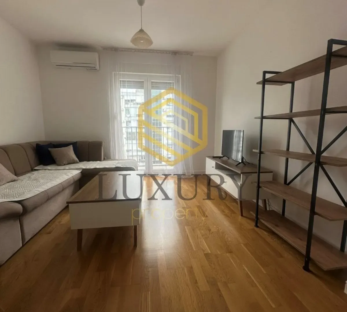 Rent, one bedroom apartment, 41m², Pobrežje, Podgorica