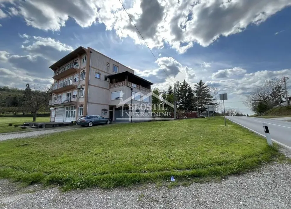 Sale, house, 987m², Jugovo, Smederevo