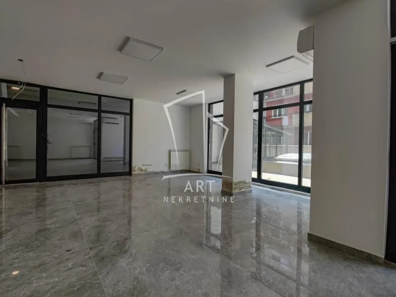 Rent, office space, 74m², Voždovac Sve Podlokacije, Beograd