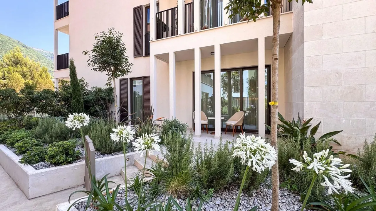 Sale, one bedroom apartment, 51m², Porto Montenegro, Tivat