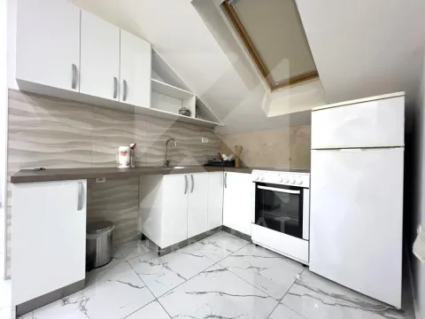 Rent, one bedroom apartment, 65m², Ljubović, Podgorica - image 4