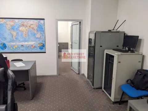 Izdavanje, poslovni prostor, 250m², Beograd, Srbija - image 6