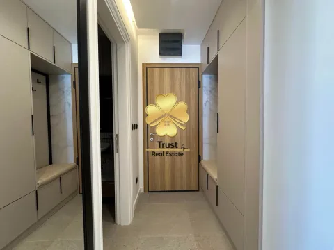 Izdavanje, jednosoban stan, 45m², City Kvart, Podgorica - image 9