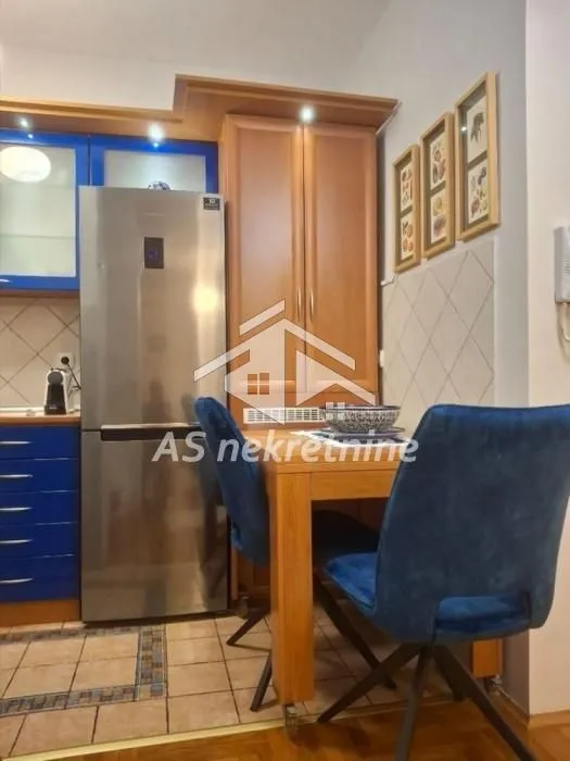 Rent, two bedroom apartment, 52m², Savski Venac, Beograd