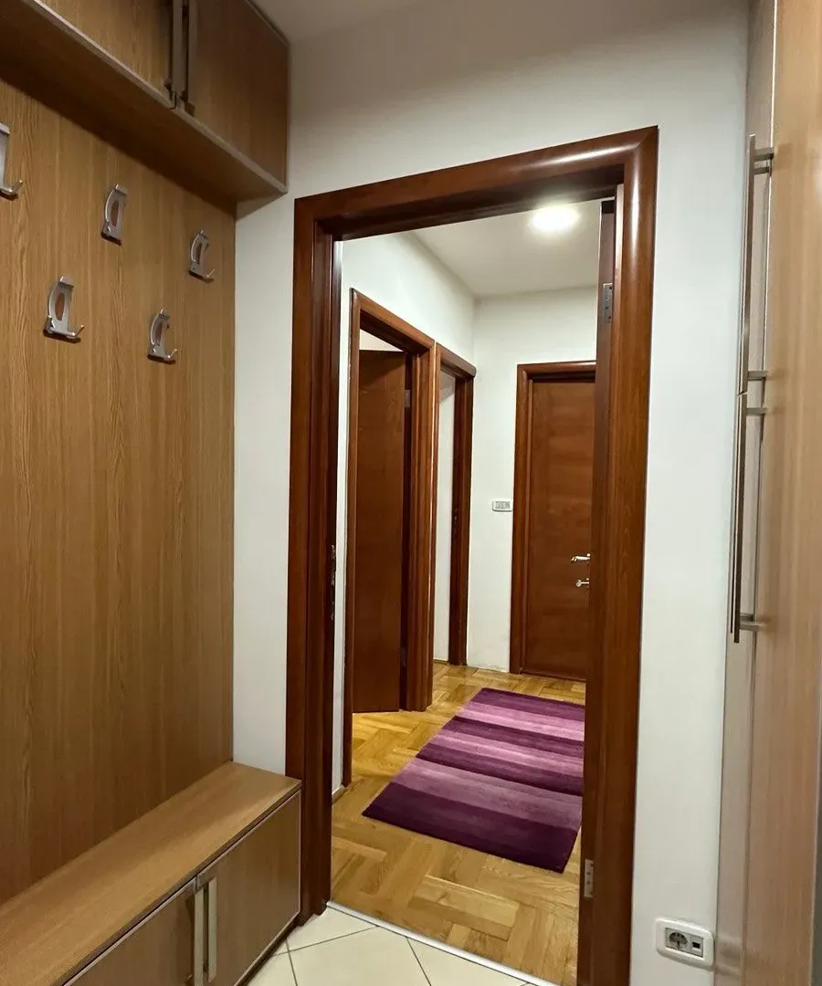 Rent, two bedroom apartment, 67m², Preko Morače, Podgorica