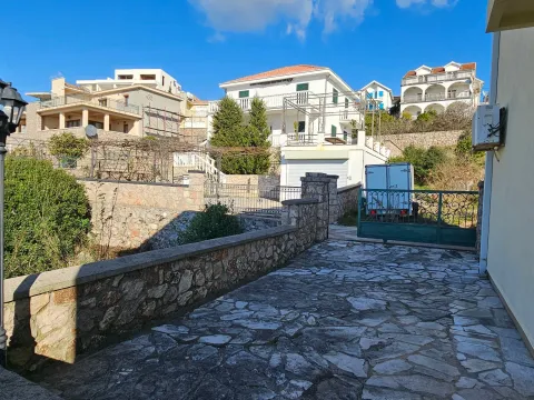 Sale, house, 143m², Krimovica, Kotor - image 17