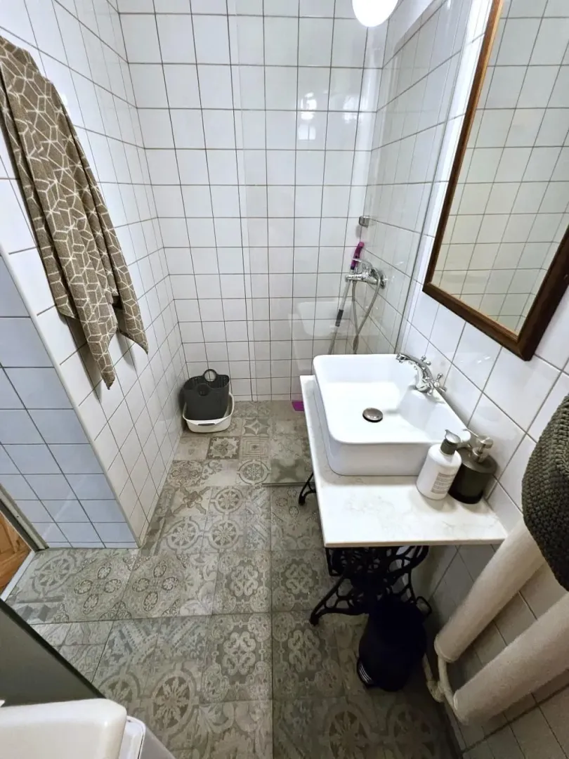 Izdavanje, dvosoban stan, 41m², Stari Grad, Beograd