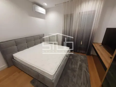 Rent, three bedroom apartment, 88m², Savski Trg, Beograd - image 8