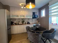 Izdavanje, dvosoban stan, 60m2, Centar, Bar