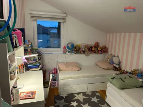 Rent, two bedroom apartment, 60m², Novo naselje, Novi Sad - image 11