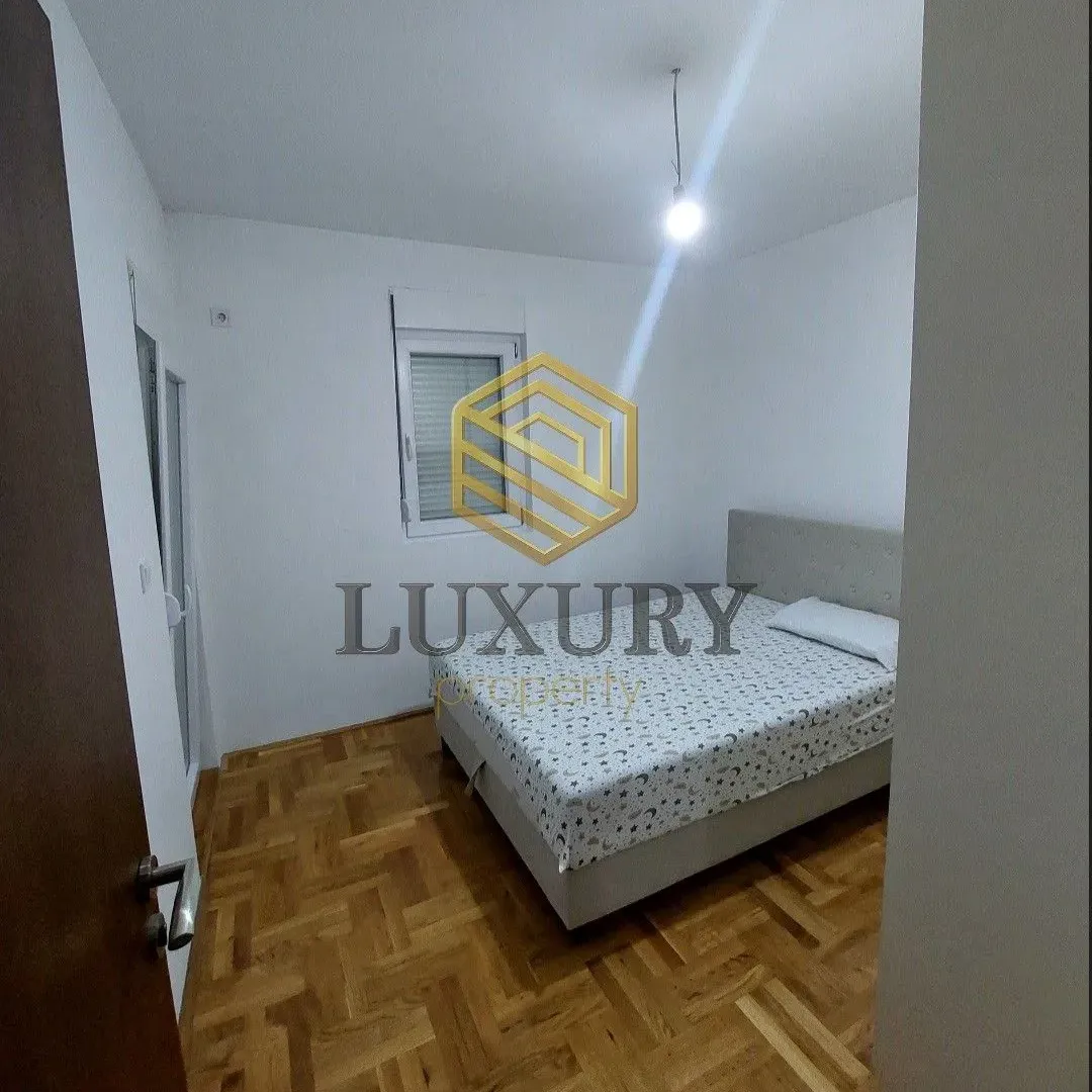 Rent, two bedroom apartment, 64m², 1 maj, Podgorica