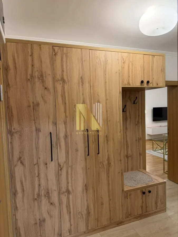 Izdavanje, dvosoban stan, 57m², Banatić, Novi Sad Sve Podlokacije