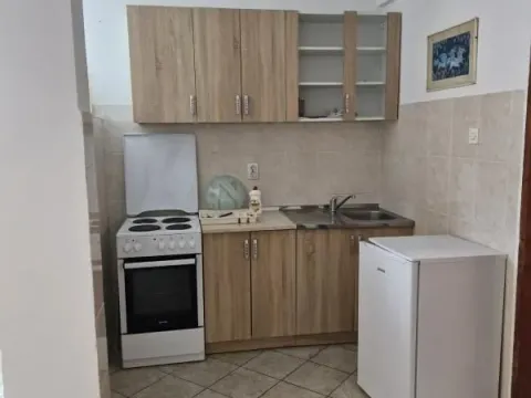 Prodaja, kuća, 230m², Đenovići, Herceg Novi - image 4