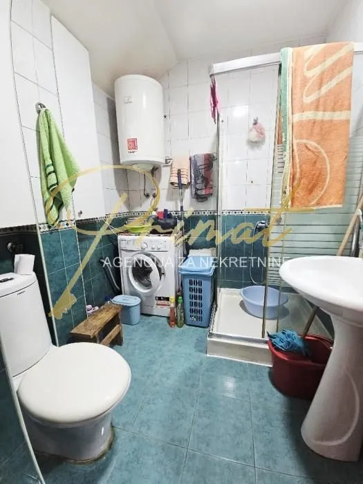 Prodaja, trosoban stan, 69m², Palilula Sve Podlokacije, Beograd