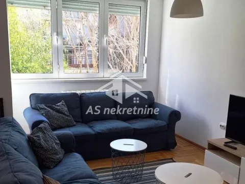 Stan in Kalenić Pijaca