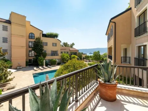 Sale, three bedroom apartment, 201m², Centar, Tivat - image 14