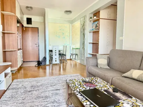 Izdavanje, jednosoban stan, 45m², Centar, Bar - image 10