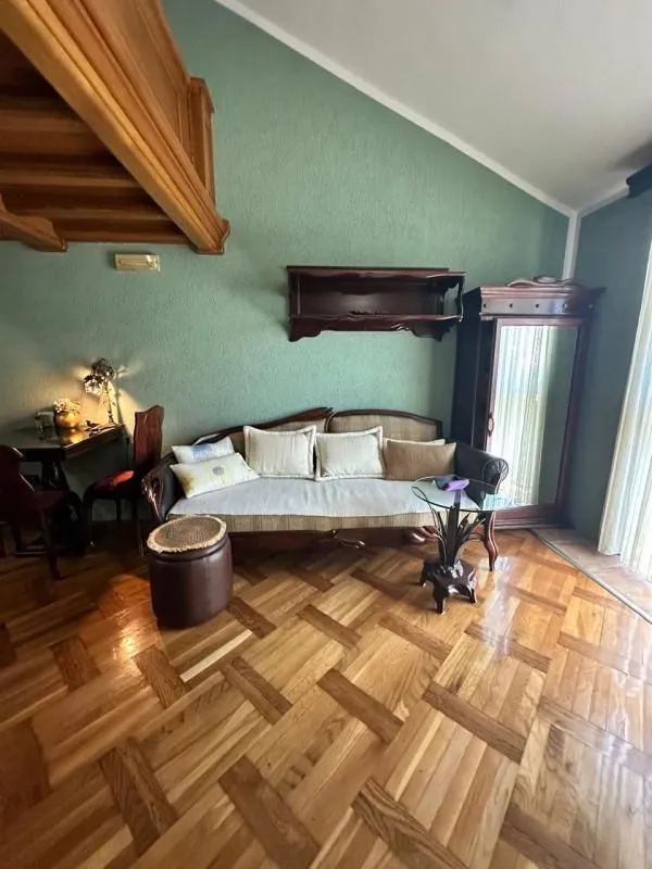 Prodaja, garsonjera, 36m², Bar, Crna Gora