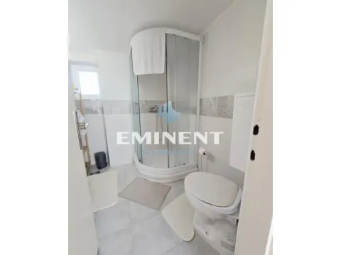 Izdavanje, trosoban stan, 90m², Stari Grad, Beograd - image 14