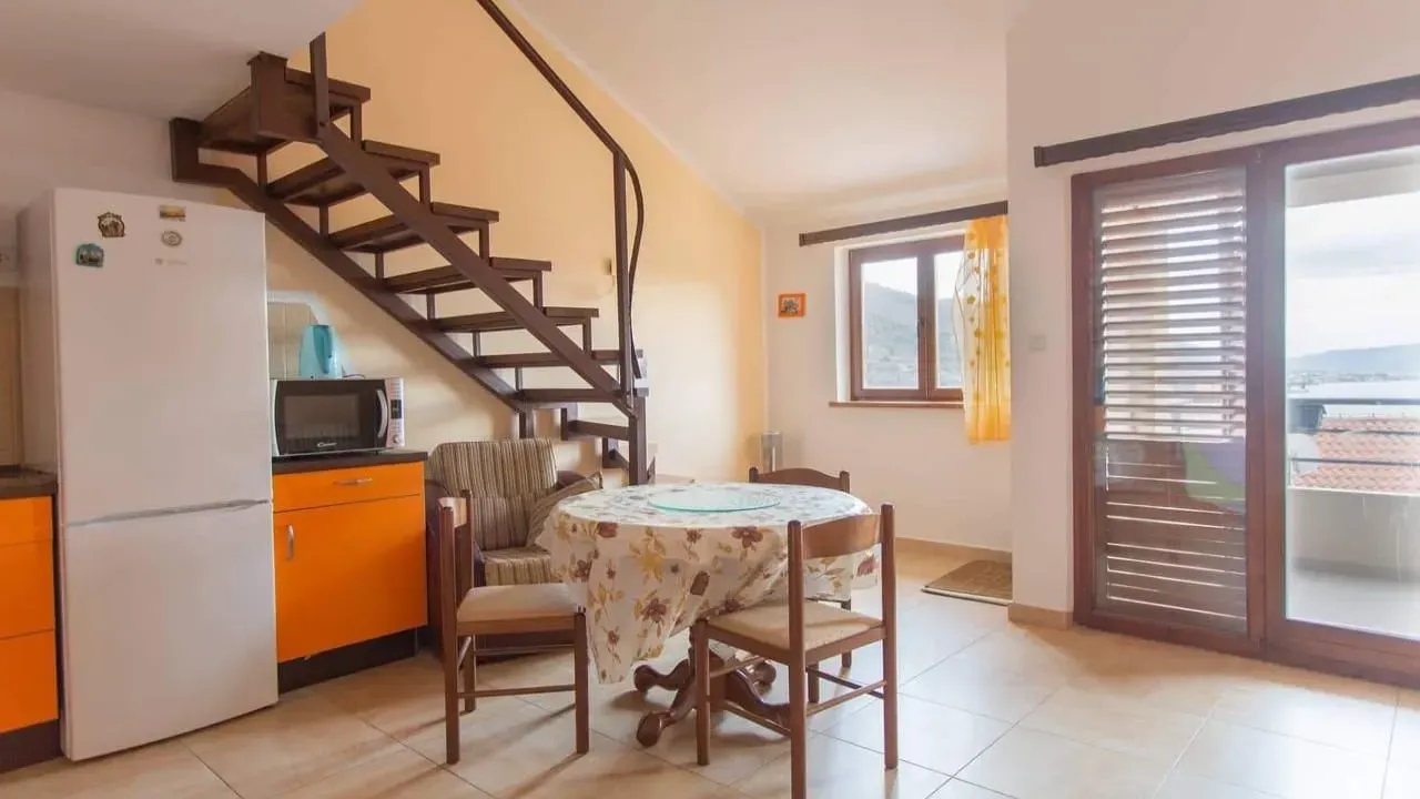 Sale, two bedroom apartment, 72m², Kamenari, Herceg Novi