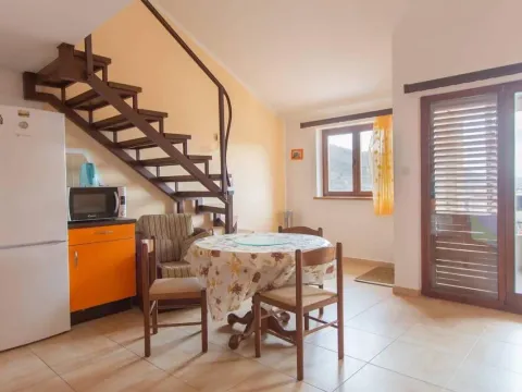 Prodaja, dvosoban stan, 72m², Kamenari, Herceg Novi - image 1