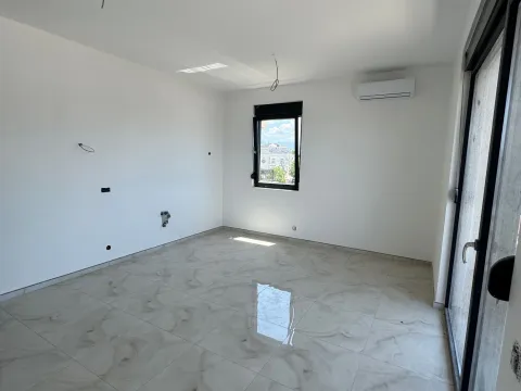 Prodaja, jednosoban stan, 44m², Kumbor, Herceg Novi - image 3