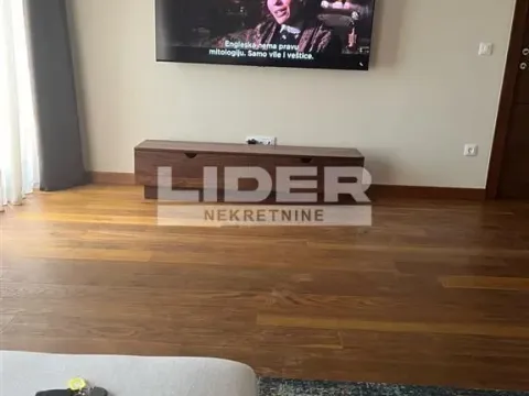 Izdavanje, trosoban stan, 75m², Čubura, Beograd - image 6