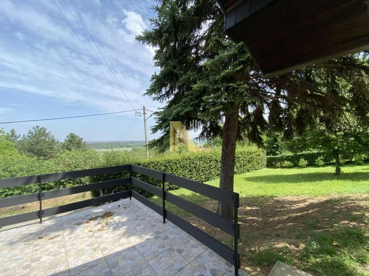 Prodaja, kuća, 97m², Rakovac, Novi Sad Sve Podlokacije