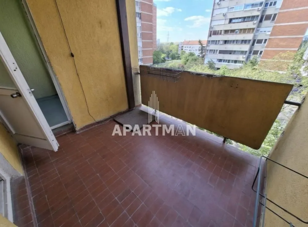 Sale, two bedroom apartment, 64m², Novi Beograd Blok 70, Novi Beograd Sve Podlokacije