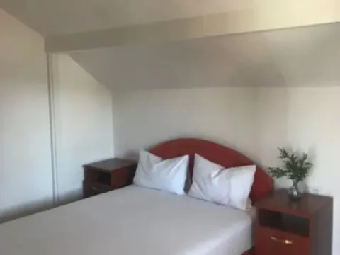 Izdavanje, jednosoban stan, 40m², Tološi, Podgorica - image 3