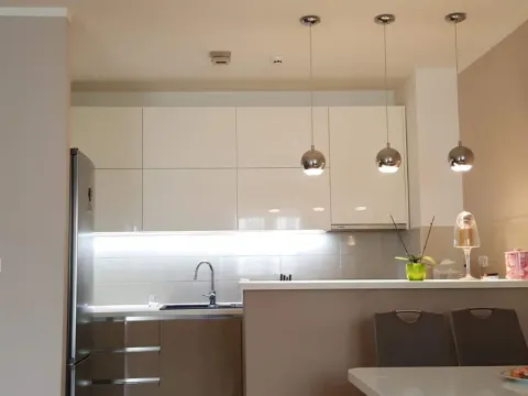 Izdavanje, dvosoban stan, 64m², City Kvart, Podgorica - image 2