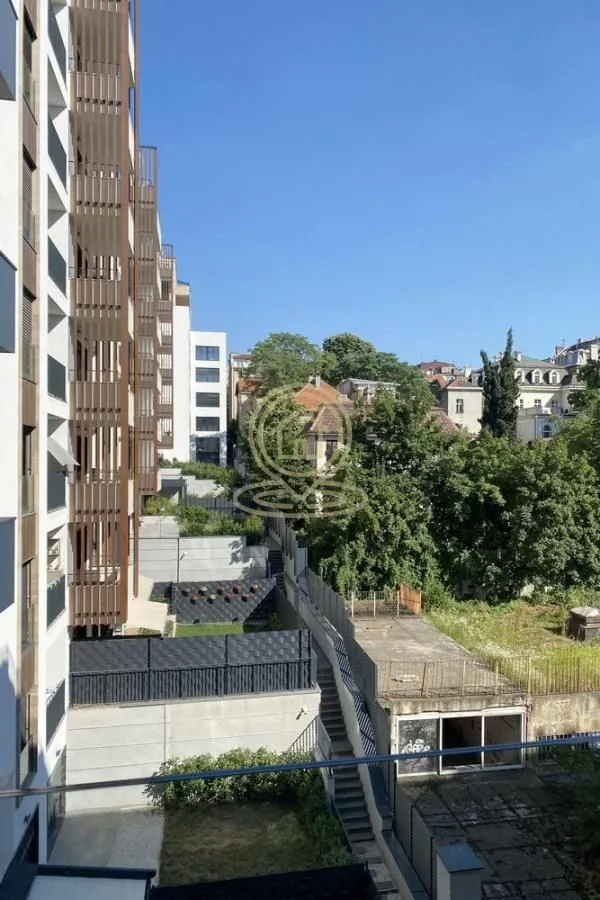 Izdavanje, dvosoban stan, 62m², Sarajevska, Beograd