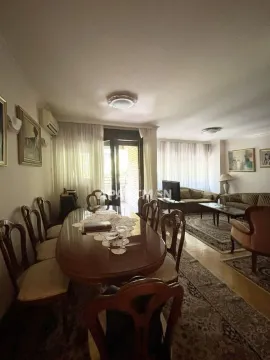 Sale, three bedroom apartment, 110m², Cvetni Trg, Vračar Sve Podlokacije - image 2