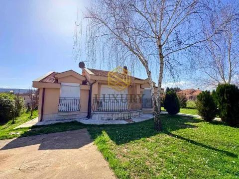 Rent, house, 160m², Rogami, Podgorica - image 3