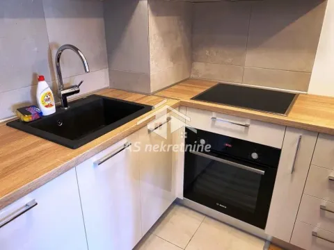 Izdavanje, dvosoban stan, 44m², Đeram Pijaca, Beograd - image 10