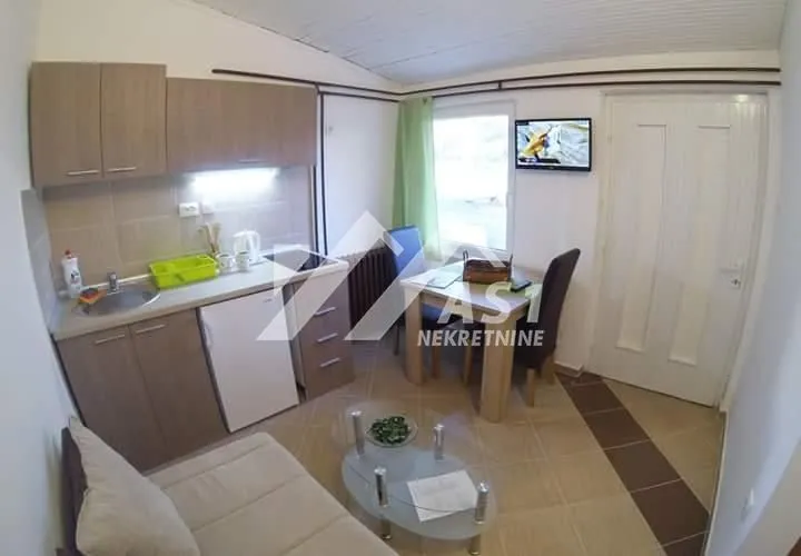 Rent, house, 125m², Avijatičarsko naselje, Novi Sad Sve Podlokacije