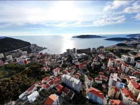 Prodaja, trosoban stan, 463m², Bečići, Budva - image 20