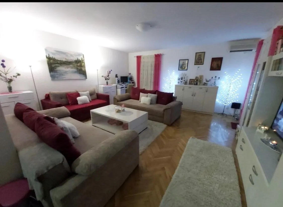 Sale, house, 238m², Golubovina, Budva